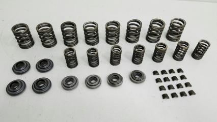 Запчасть комплект пружин клапанов шайб и сухариков Nissan Largo 1994