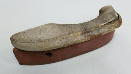 Запчасть ручка двери внутренняя закрывания Москвич 407 1961