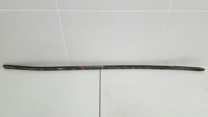 Молдинг крышки багажника Infiniti QX4 JR50 VG33E