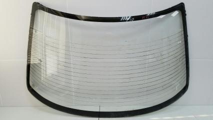 Стекло заднее Nissan Primera 1992