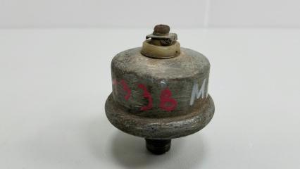 Запчасть датчик давления масла Москвич 403 1962