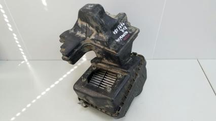 Запчасть корпус воздушного фильтра Mitsubishi RVR 1994