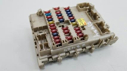 Блок предохранителей Nissan Primera 2003