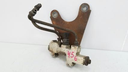 Запчасть распределитель тормозных усилий Ford Aerostar 1993