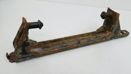 Фото запчасти кронштейн Skoda Octavia 2 A5 2013 Б/У запчасть Запчасть кронштейн Skoda Octavia 2 A5 2013