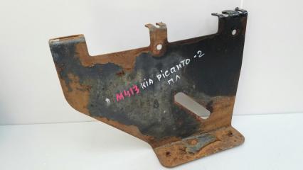 Фото запчасти кронштейн передний левый Kia Picanto 2015 рестайлинг 2015—2017 Б/У запчасть Запчасть кронштейн передний левый Kia Picanto 2015 рестайлинг 2015—2017