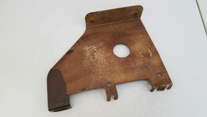 Фото запчасти кронштейн передний правый Kia Picanto 2015 рестайлинг 2015—2017 Б/У запчасть Запчасть кронштейн передний правый Kia Picanto 2015 рестайлинг 2015—2017