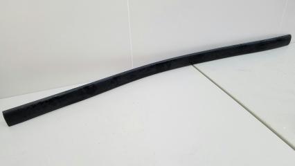 Молдинг двери передний правый Nissan Almera 1998 Б/У Молдинг двери передний правый Nissan Almera 1998