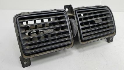 Дефлектор воздушный Nissan Almera 1998