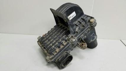 Запчасть корпус воздушного фильтра Mazda 323 1991