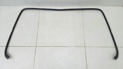 Запчасть молдинг стекла Mercedes C180 1999г