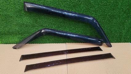 Запчасть молдинг стекла Mitsubishi Pajero 2 1997