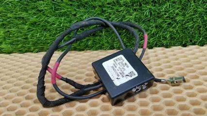 Усилитель антенны Nissan Skyline 2005 Б/У Усилитель антенны Nissan Skyline 2005