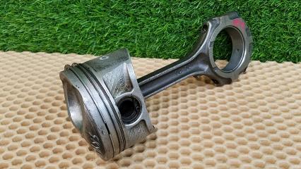 Шатун с поршнем Nissan Skyline 2005 Б/У Шатун с поршнем Nissan Skyline 2005