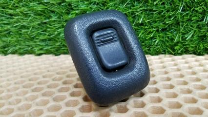 Фото запчасти кнопка стеклоподъемника задняя правая Daihatsu Storia 2003 Б/У запчасть Запчасть кнопка стеклоподъемника задняя правая Daihatsu Storia 2003