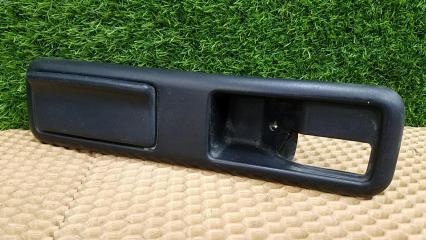 Запчасть накладка ручки двери внутренней Ford Scorpio 1995