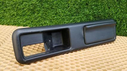 Запчасть накладка ручки двери внутренней Ford Scorpio 1995