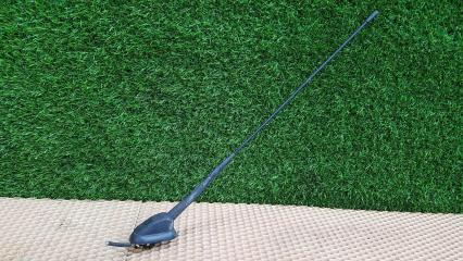 Фото запчасти антенна Daewoo Nexia 2008 Б/У запчасть Запчасть антенна Daewoo Nexia 2008