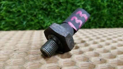 Запчасть датчик давления масла Porsche Cayenne 2004