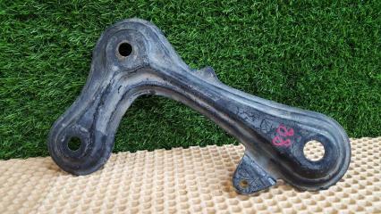 Запчасть кронштейн Toyota Corolla 10 2009