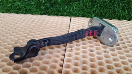 Ограничитель двери Nissan Teana 2008