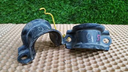 Запчасть кронштейн крепления стабилизатора скоба Toyota Mark X 2005