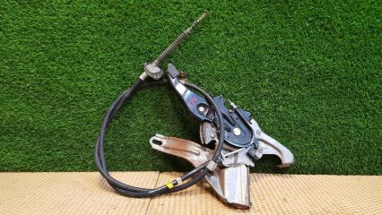 Запчасть педаль стояночного тормоза ножник Toyota Mark X 2005