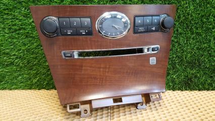 Накладка консоли центральная Nissan Fuga 2005