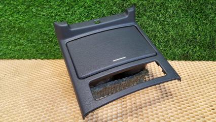 Подстаканник Nissan Fuga 2005