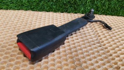 Замок ремня безопасности передний левый Nissan Fuga 2005