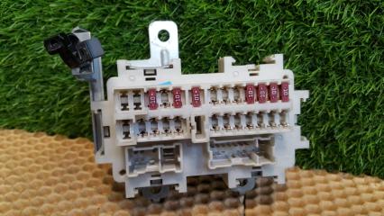 Блок предохранителей Nissan Fuga 2005