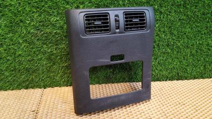 Дефлектор воздушный задний Nissan Fuga 2005