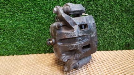 Тормозной суппорт передний левый Nissan Fuga 2005