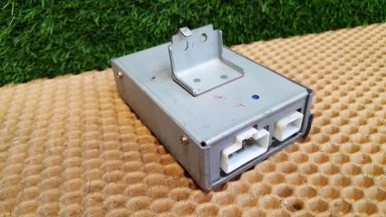 Блок управления топливным насосом Nissan Fuga 2005