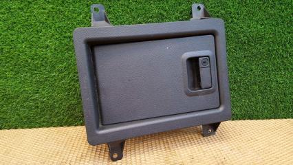 Бардачок задний Nissan Fuga 2005