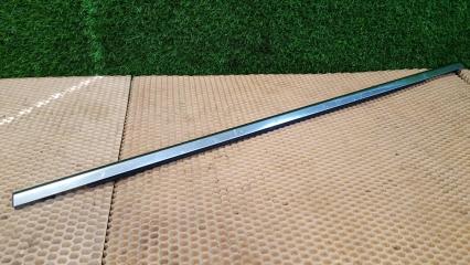 Уплотнитель бархотка стекла двери наружний задний левый Nissan Fuga 2005