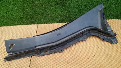 Жабо под дворники переднее правое Nissan Fuga 2005