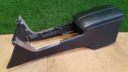 Консоль между сидениями тоннель подлокотник Nissan Fuga 2005