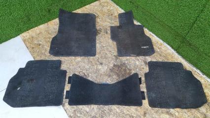 Комплект салонных ковриков Nissan Fuga 2005