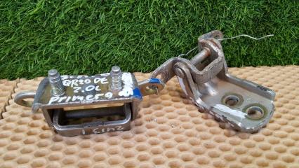 Петля двери комплект задняя левая Nissan Primera 2003 Б/У Петля двери комплект задняя левая Nissan Primera 2003