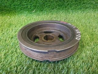 Шкив коленвала Nissan Primera 2000 Б/У Шкив коленвала Nissan Primera 2000