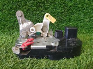 Запчасть замок двери задний левый Jeep Grand Cherokee 2008