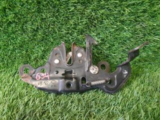 Замок капота Nissan Almera 2003