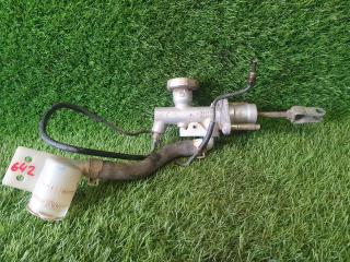 Главный цилиндр сцепления Nissan Almera 2004