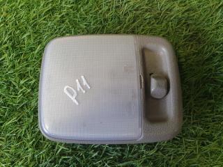 Плафон освещения Nissan Primera 2000