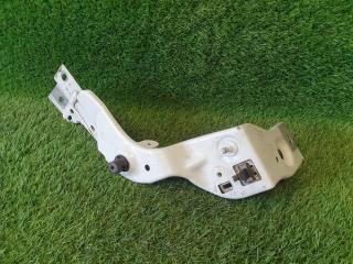 Запчасть планка панели телевизора радиатора верхняя Renault Latitude 2011