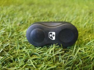 Кнопка стеклоподъемника Nissan Almera 2015 Б/У Кнопка стеклоподъемника Nissan Almera 2015