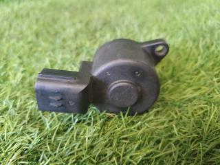 Запчасть клапан холостого хода Subaru Legacy 1998