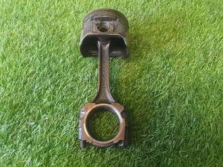 Шатун с поршнем Nissan Almera 2004 Б/У Шатун с поршнем Nissan Almera 2004