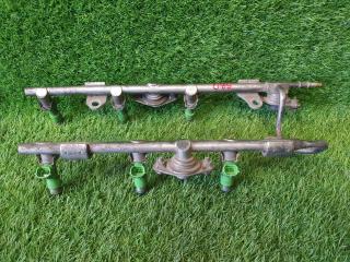 Топливная рампа с форсунками Nissan Teana 2010